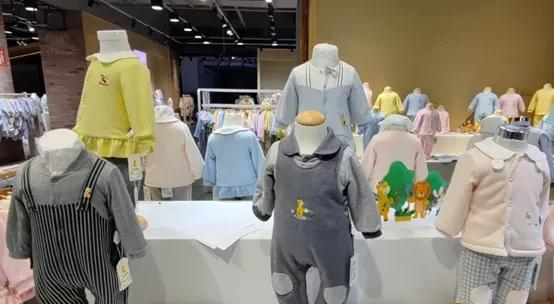 一起看看童泰婴幼儿服饰有限公司的发展（童泰实体店 ）