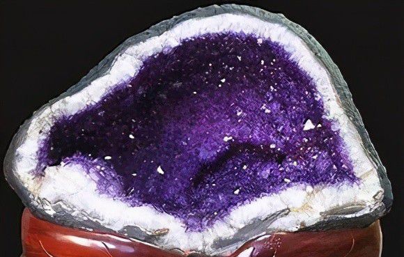 紫水晶价格一般是多少（紫水晶价值高吗）