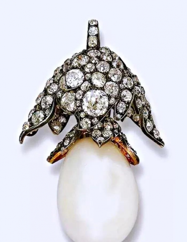 全球最贵十颗珍珠长什么样（世界十大宝石排名）