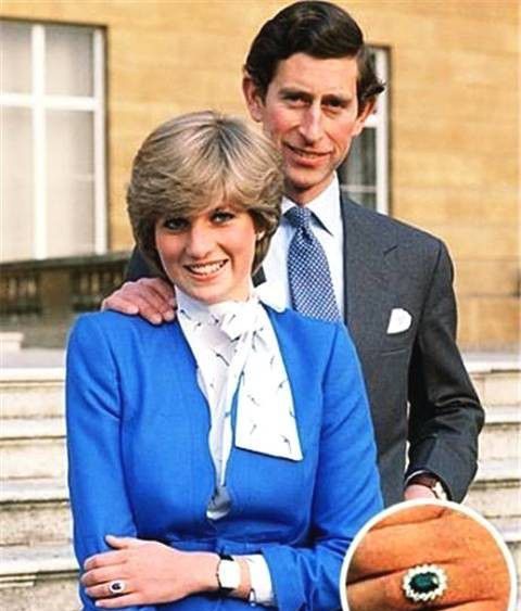 英国女王蓝宝石皇冠，皇室戴项链的图片（蓝宝石钻石铂金项链）