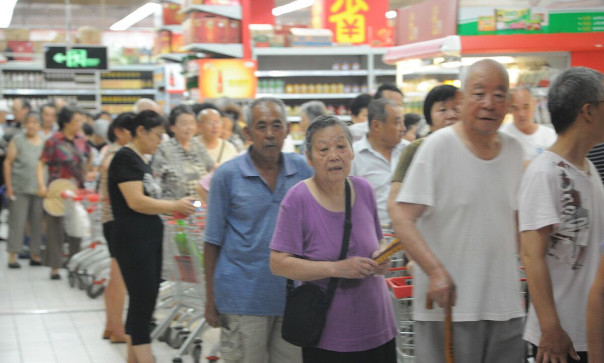 适合在超市里面干什么生意（贵州一家超市竟年入133万）